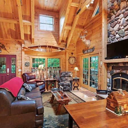 The Lodge On Booth Lake - 2 Bed 2 Bath Vacation Home In Minocqua Lac Du Flambeau ภายนอก รูปภาพ