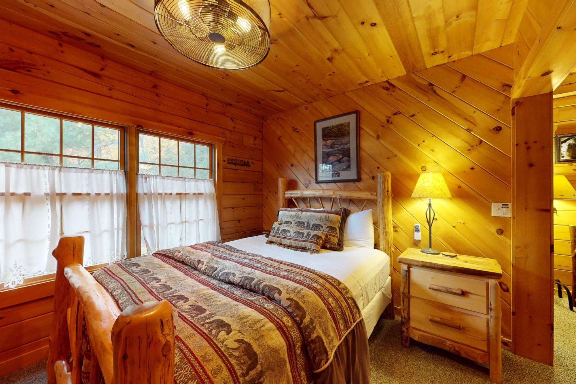 The Lodge On Booth Lake - 2 Bed 2 Bath Vacation Home In Minocqua Lac Du Flambeau ภายนอก รูปภาพ